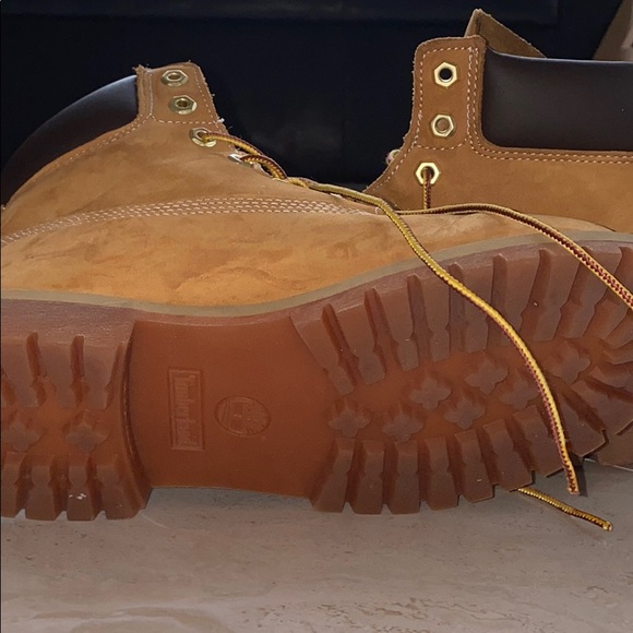 TIMBERLAND WOMEN'S 6-INCH PREMIUM WATERPROOF BOOTS - Picture 6 of 7